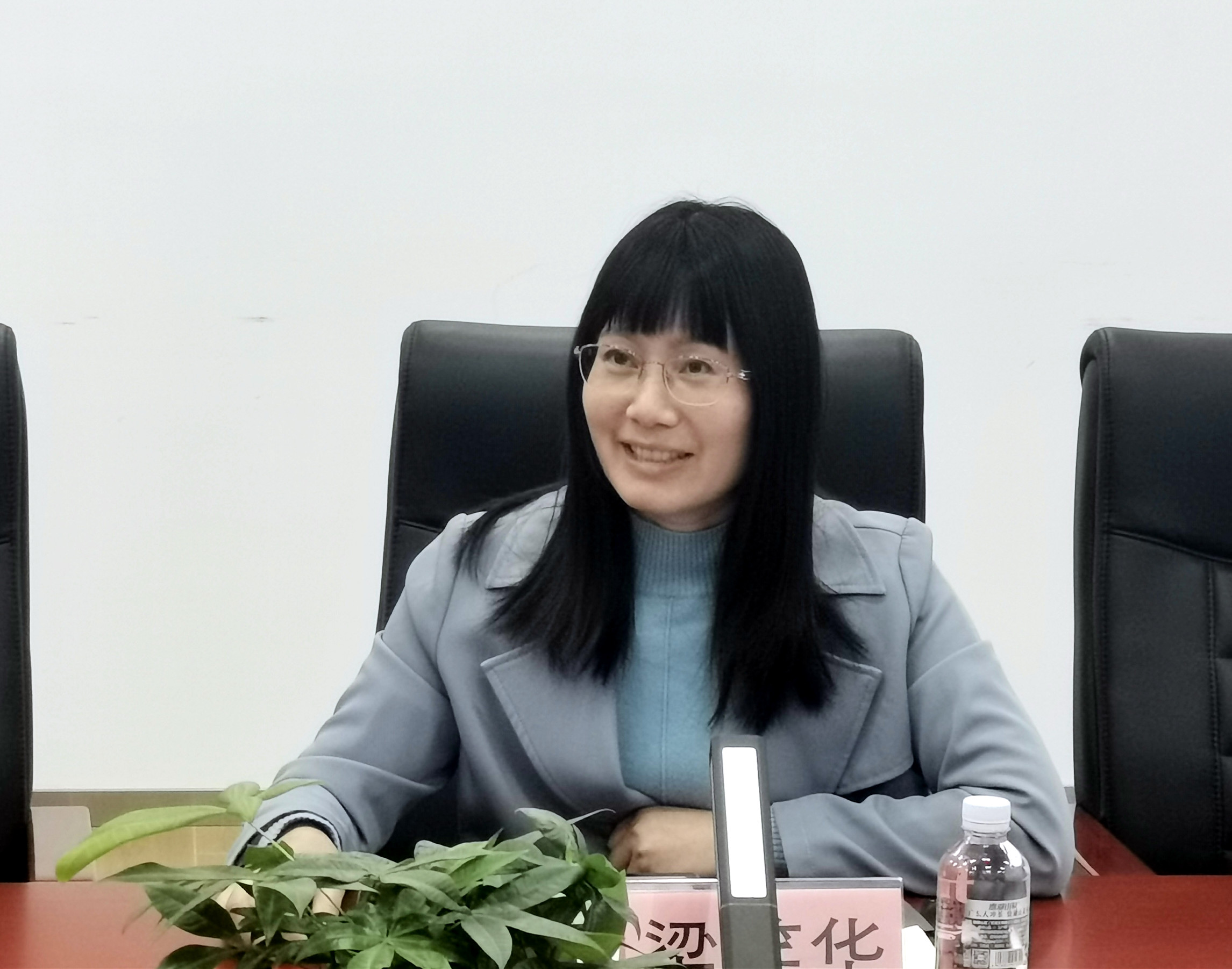 梁笑华